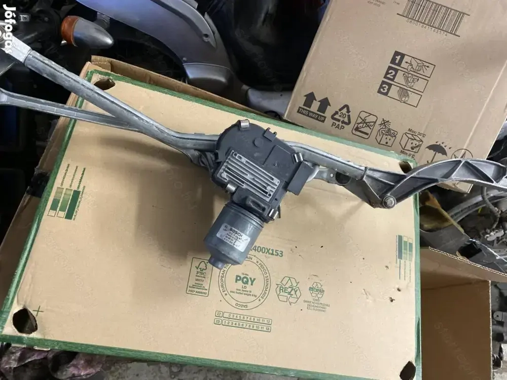 Mercedes w211 ablaktörlő mechanika w211 A2118200442 ablaktörlő mechanika motorral Posta megoldható 