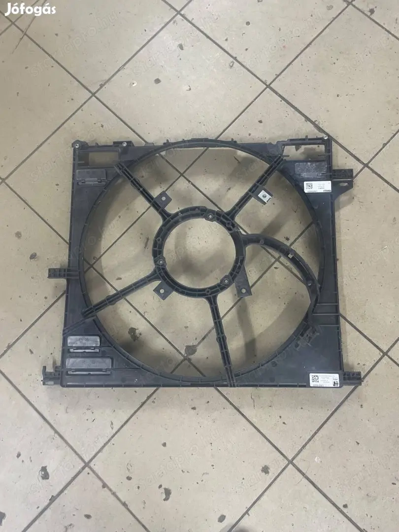 ALFA Romeo Giulia hűtő ventilátor keret lw204001 kis hibával hiba javítható fotózva