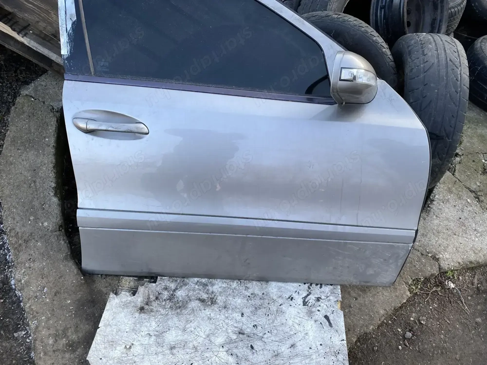 Mercedes W211 E-oszt. jobb első ,balos hátsó ajtó üresen ár db kizárólag telefonon érdeklődjön