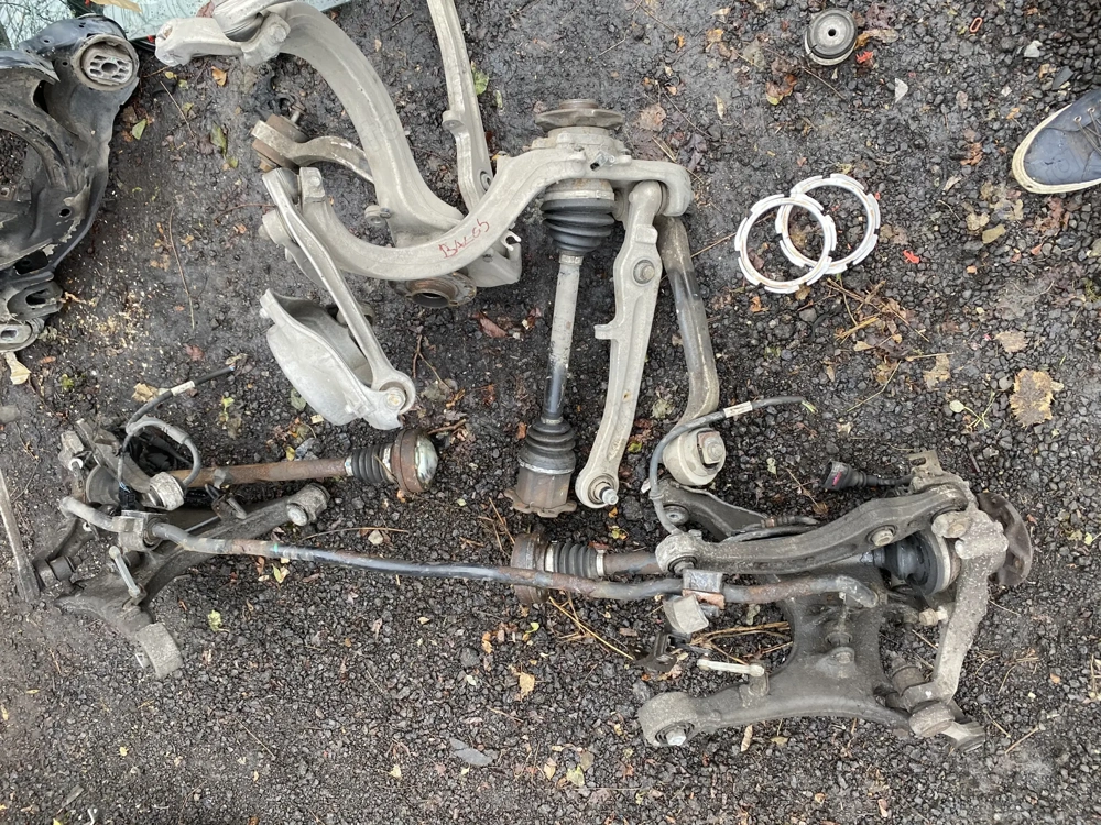 Audi A8 D3 futómű alkatrészek 2004 - 2010 posta megoldható
