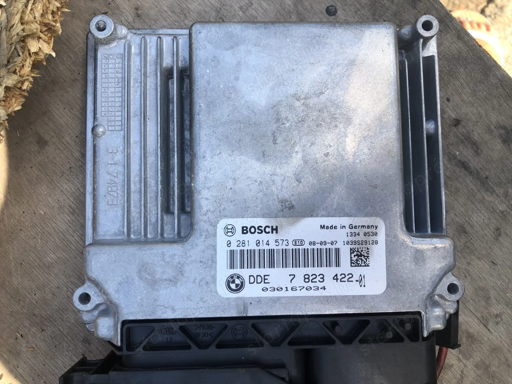 Bmw 118D E87, 318D E90 motorvezérlő   beszerelési garancia 7 823 422 posta megoldható ki