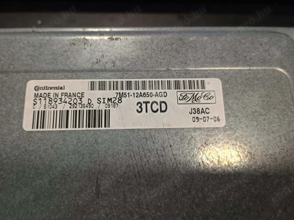Ford Focus MK2 motorvezérlő ECU 7M51-12A650-AGD