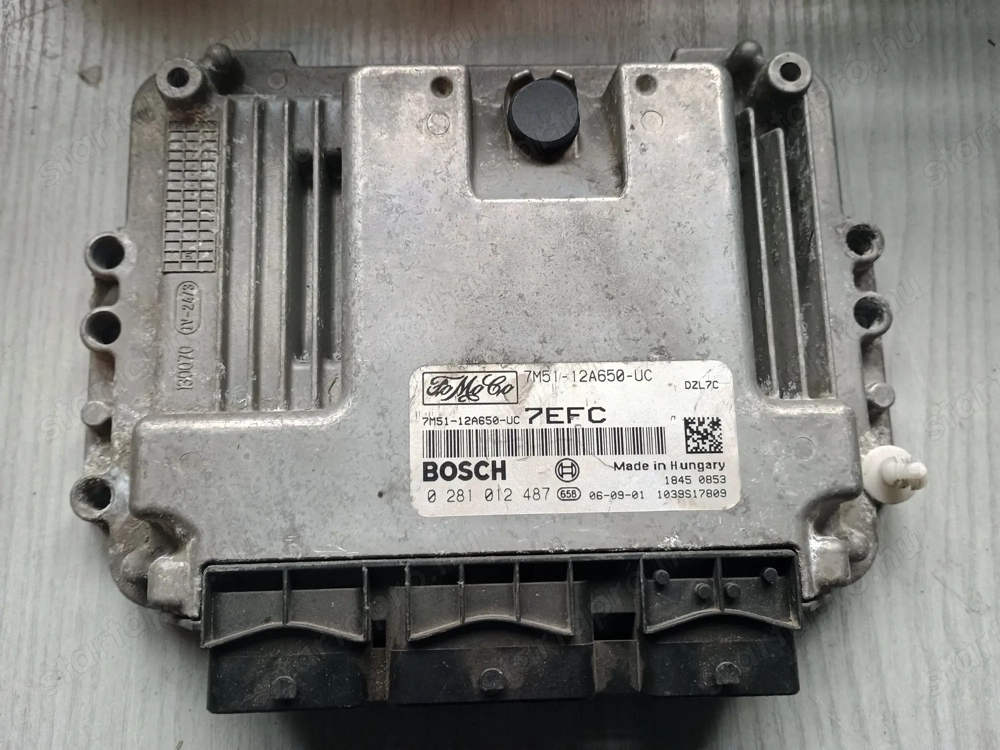 Ford Focus MK2 motorvezérlő ECU 7M51-12A650-UC