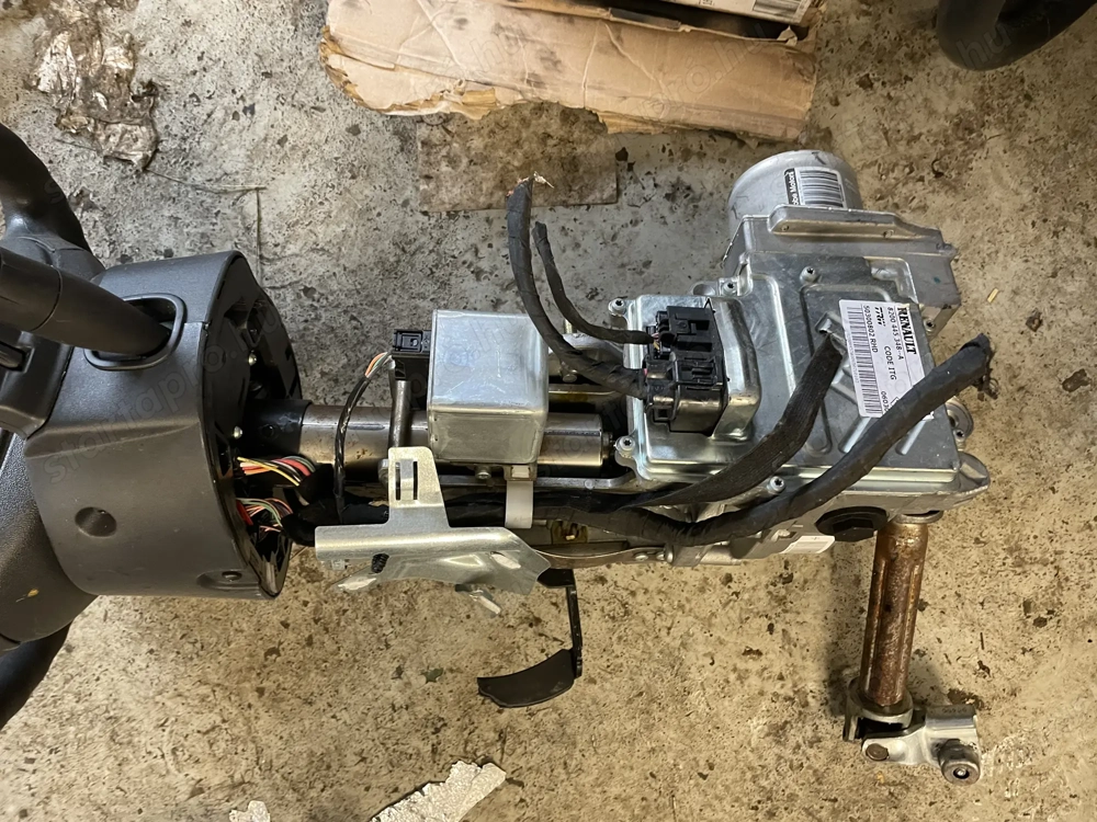 Renault Megane Mk2 82  RHD elektromos kormányoszlop posta megoldható