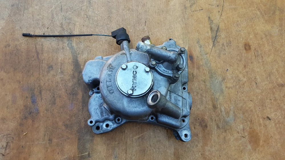 Kymco Xciting 250 - 300 i.e R gyújtásfedél vízpumpával