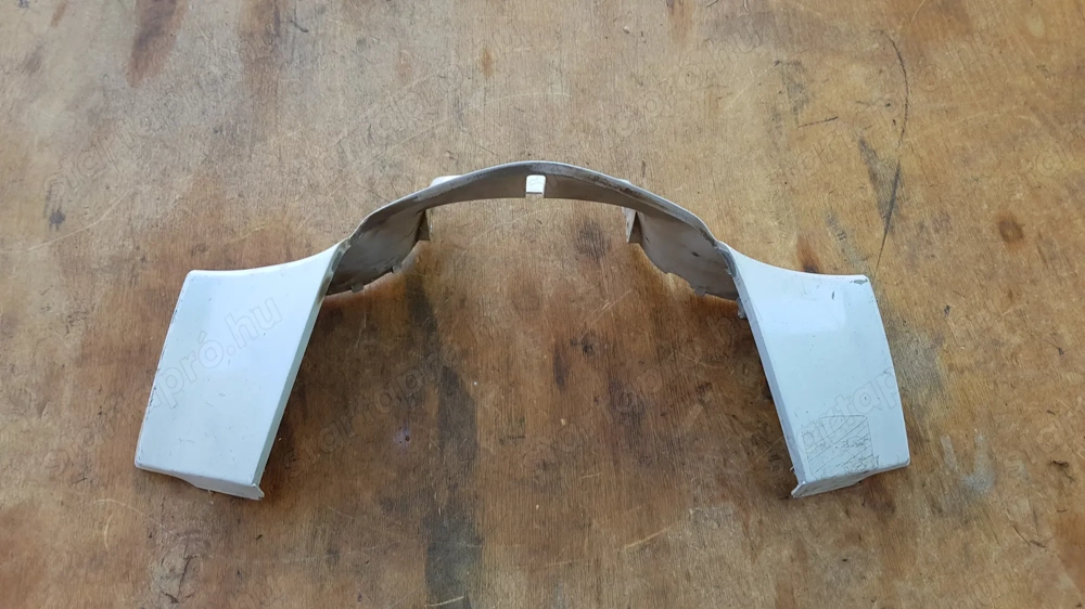 Kymco People s 125 - 200 kormányidom első fehér sérült