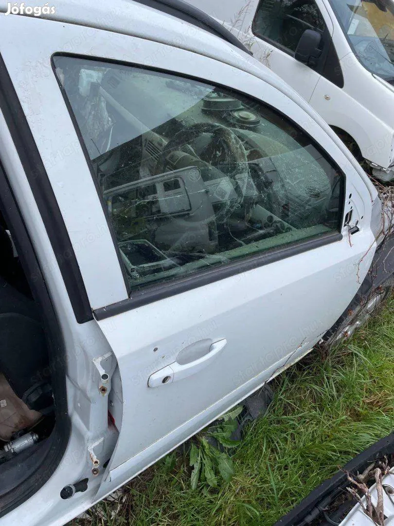 Opel H Astra első ajtó kis hibával (fotózva) kizárólag telefonon érdeklődjön