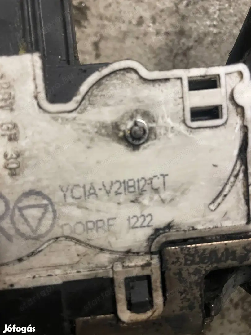 Ford Transit jobb első ajtózár kilincs yc1a v21812 ct posta megoldható