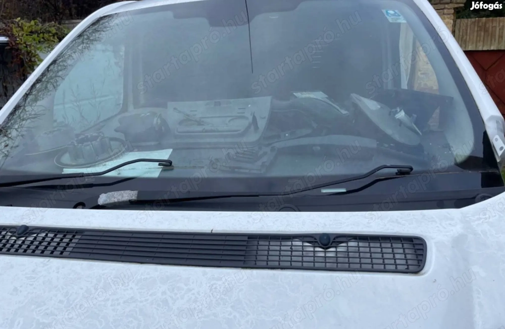 Citroen Jumpy szélvédő 2007-es posta nincs