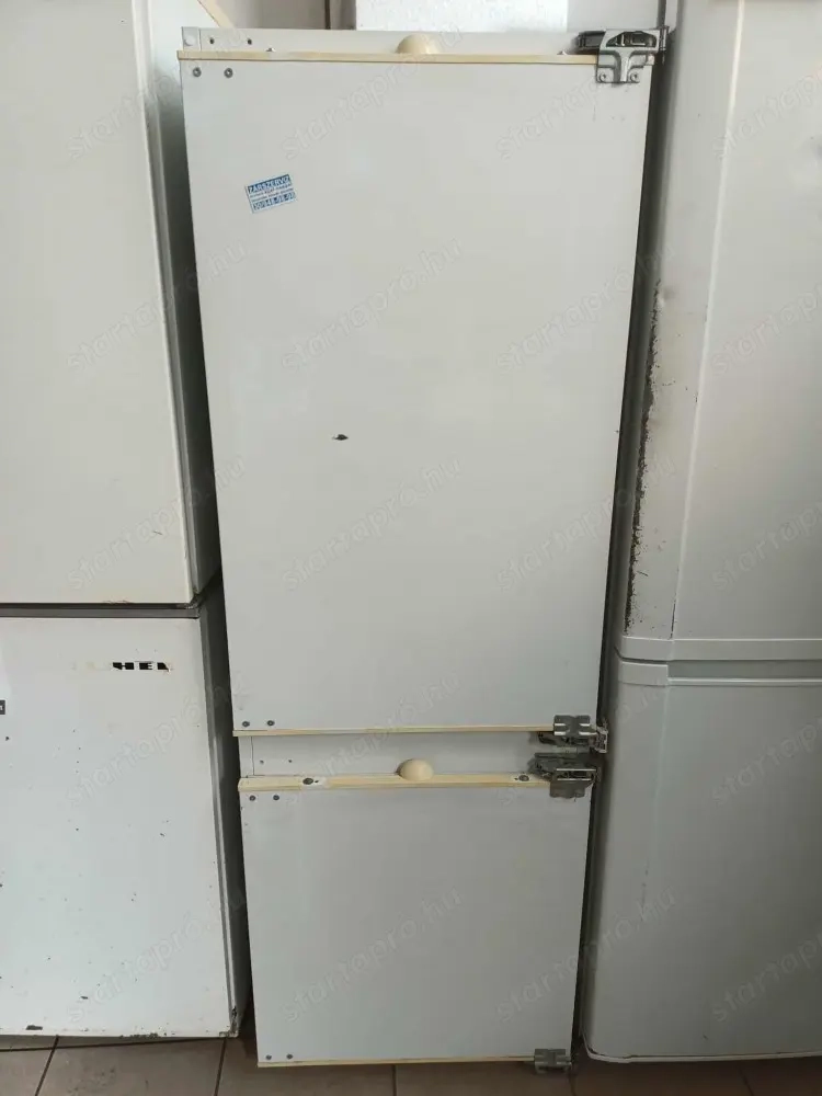 Használt Bosch KIN 2540 Beépíthető Hűtőszekrény [H17265] 1-3 hónap garanciával