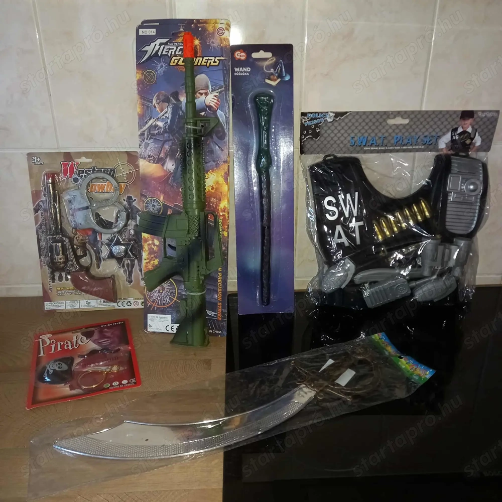 Üzletbezárás miatt party farsangi játékok, kiegészítők eladók