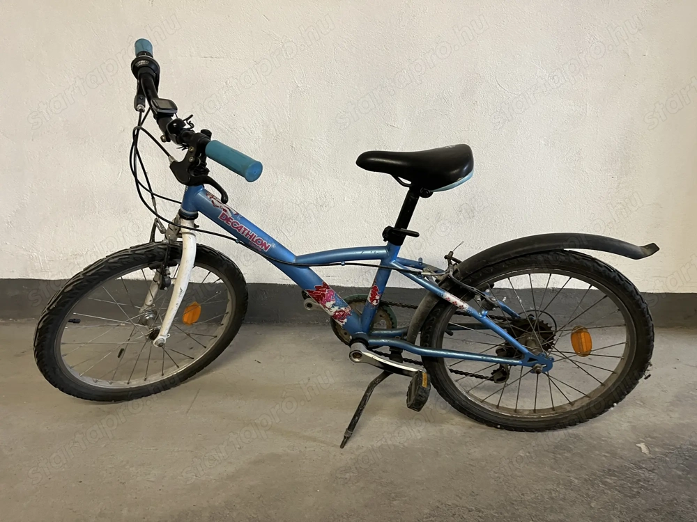 Decathlon 20" as kék gyerek kerékpár, váltós