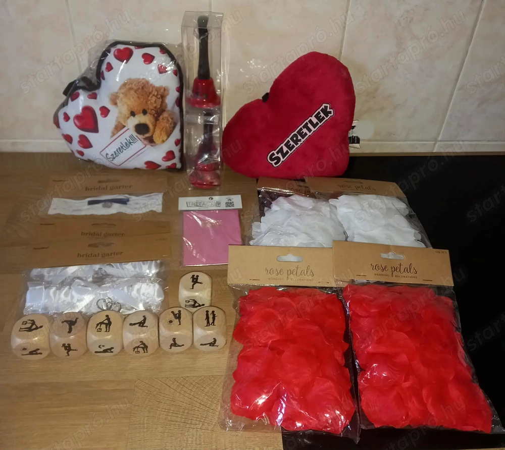 Üzletbezárás miatt ESKÜVŐI árukészlet olcsón eladó