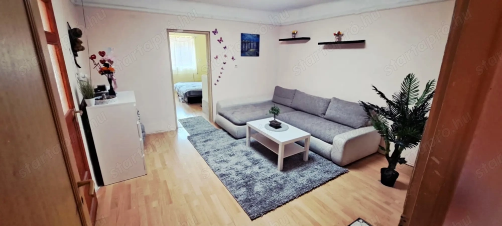 Pest megyei kertes házunkat cserélnénk debreceni házra, vagy lakásra