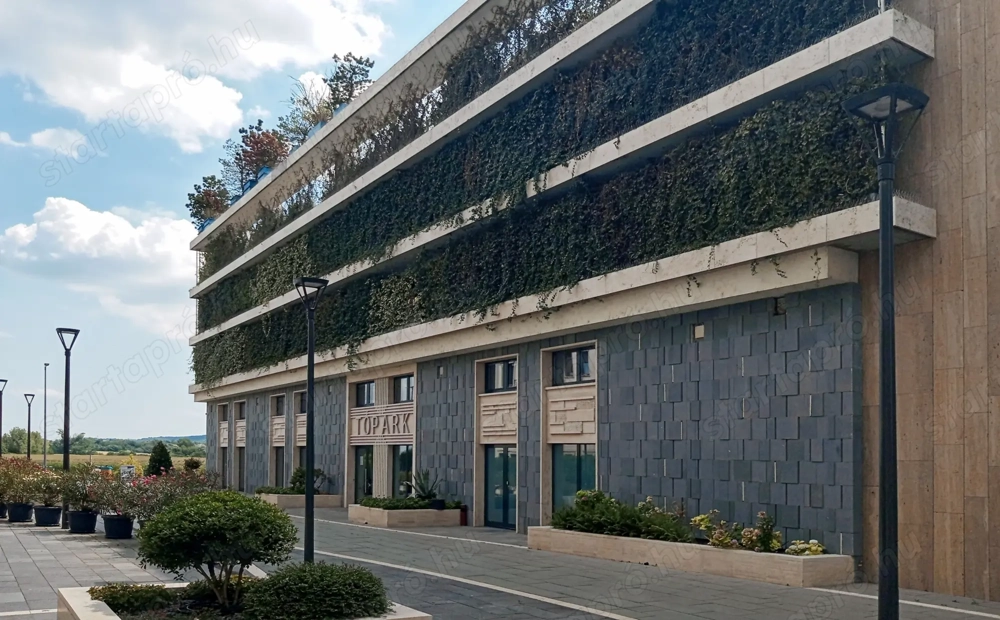 Professzionális irodahelyiségek Regus Tópark rugalmas feltételekkel