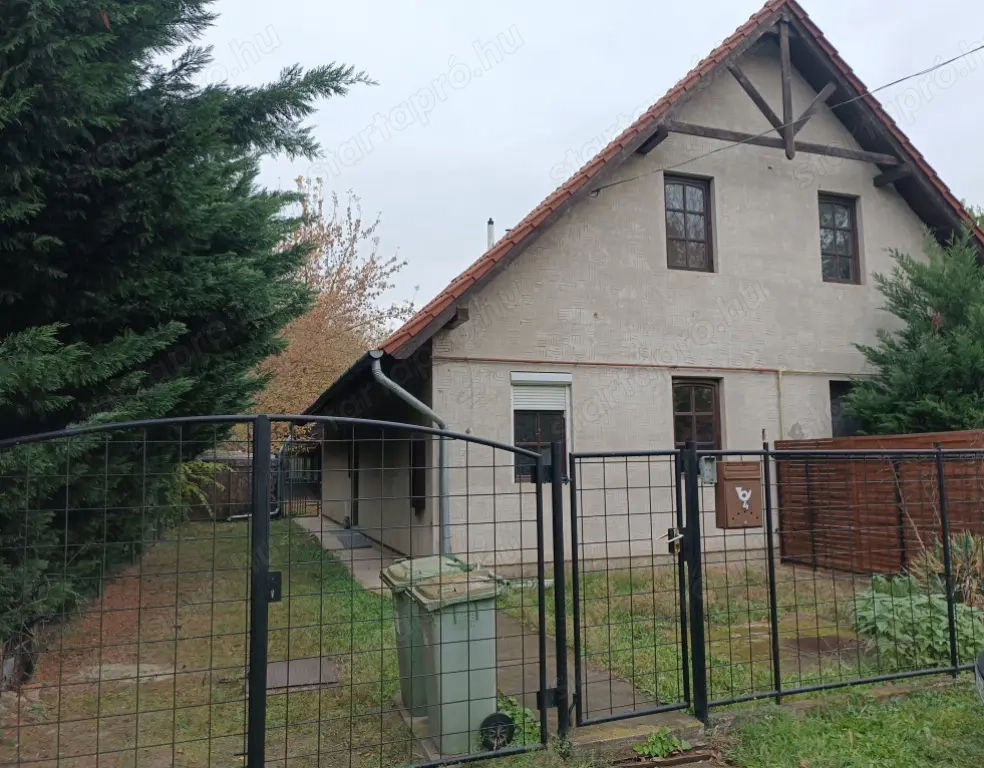 Kitűnő befektetés, Göd egyik legkedveltebb részén! 