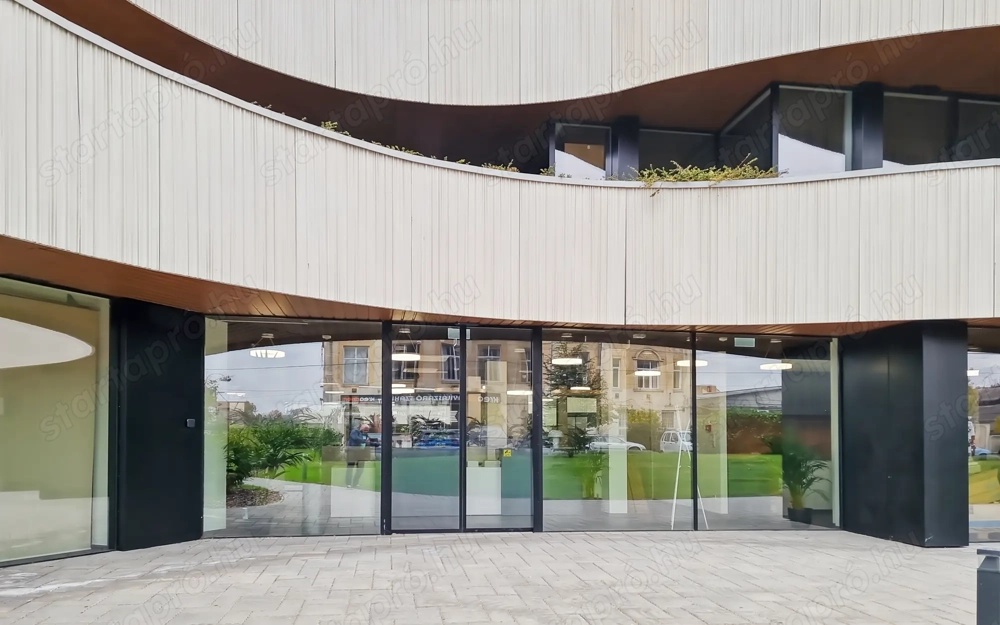 Fedezze fel az Ön igényei szerinti munkavégzési lehetőségeket Regus Cedrus Offices