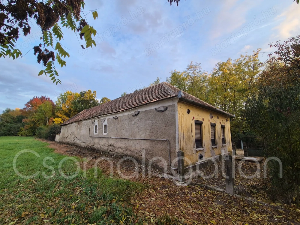 Magyarkeresztúr - 100 m2-es családi ház nagy telken eladó