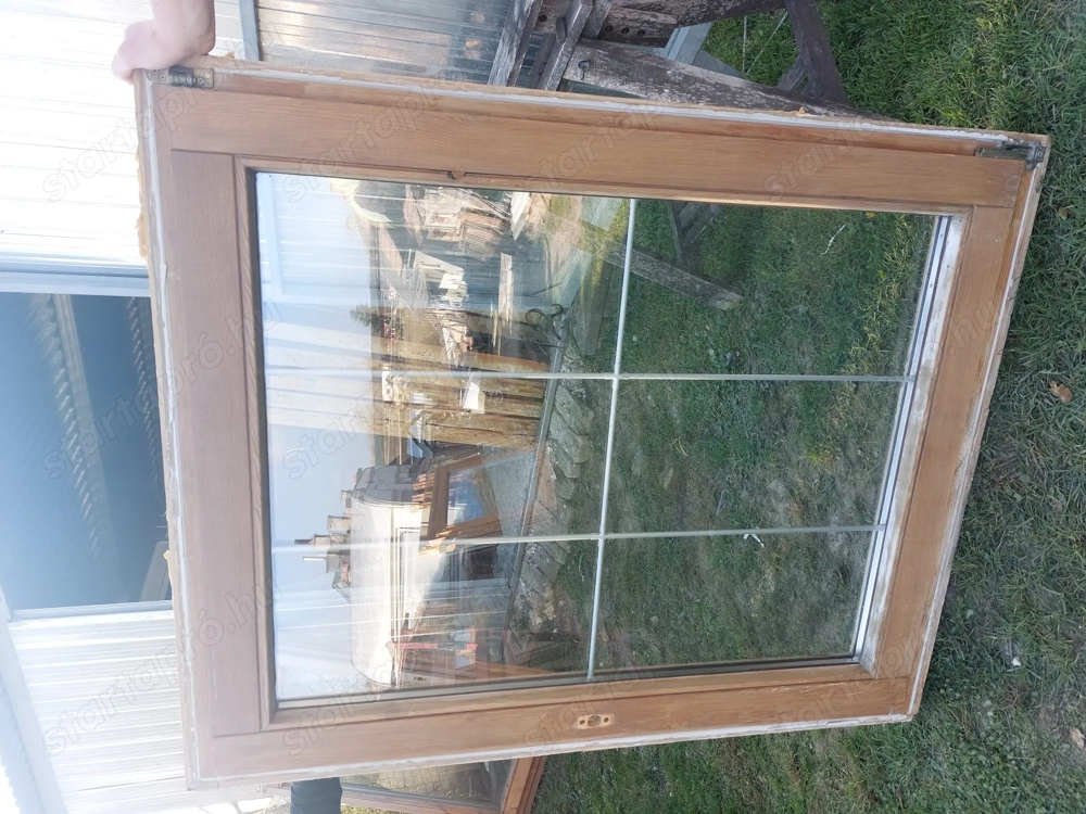 Bukó nyiló disz osztott fa ablak sz;108 m;134 cm 5 db hőszigetelt 2 réteg üveg kép szerinti állapot 