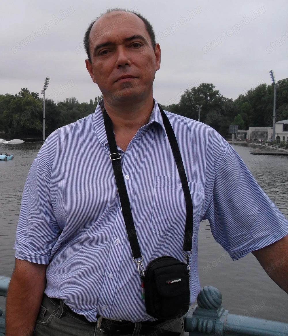 Tanári, könyvelői állást keresek