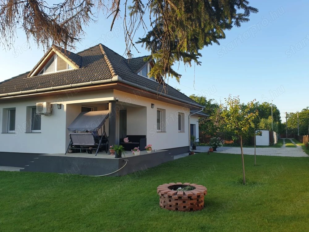 Családi ház Szigethalmon