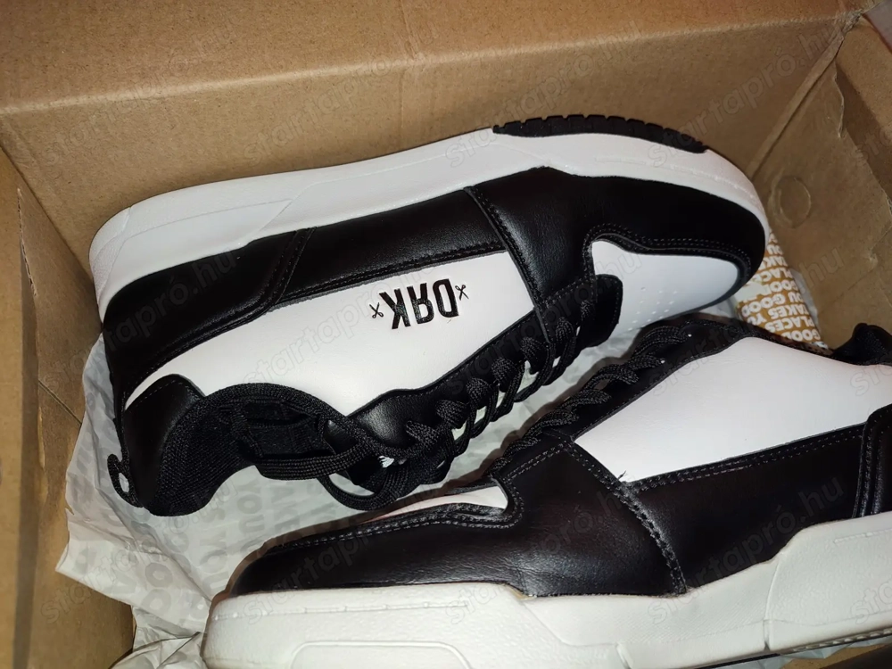 Drk Dorko sportcipő 41-es új dobozos   