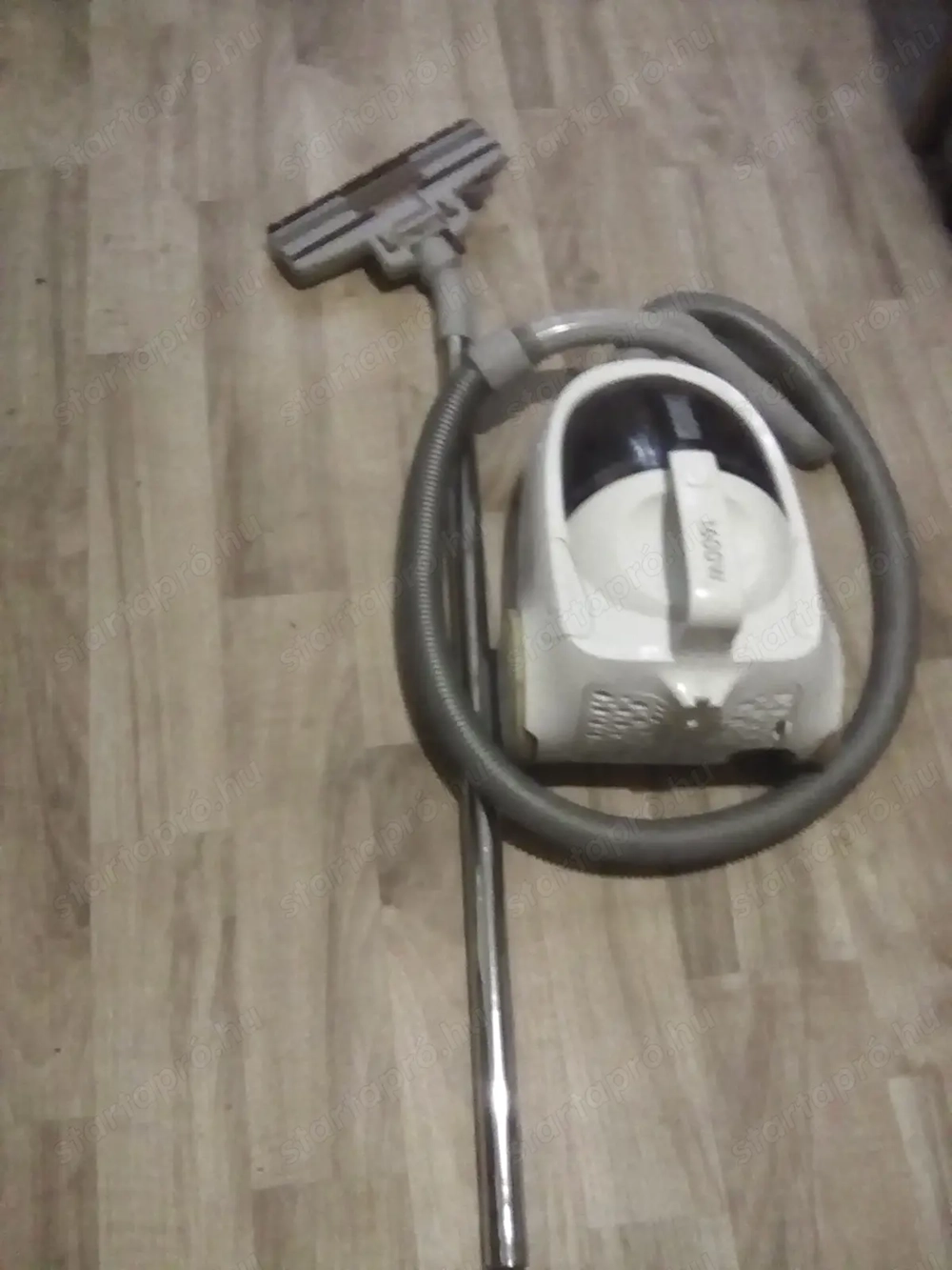 Porszívó eladó,ZANUSSI,1600W,hepafilteres.