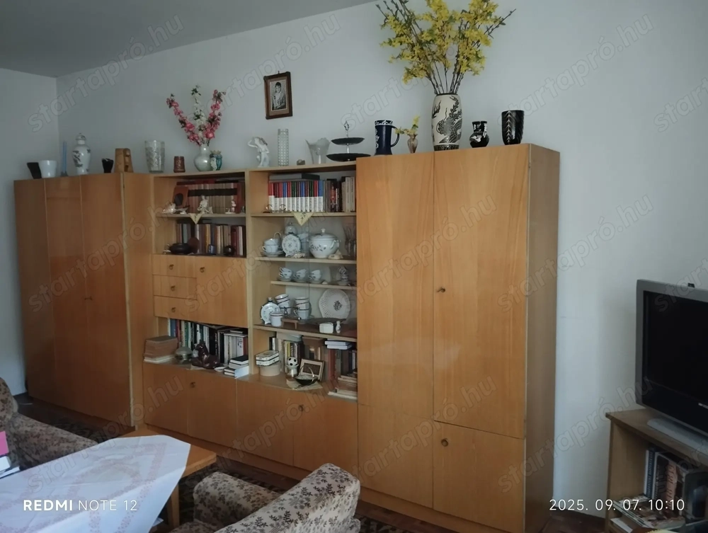 Sürgősen eladó Pesterzsébeti egyszobás földszinti csendes lakás