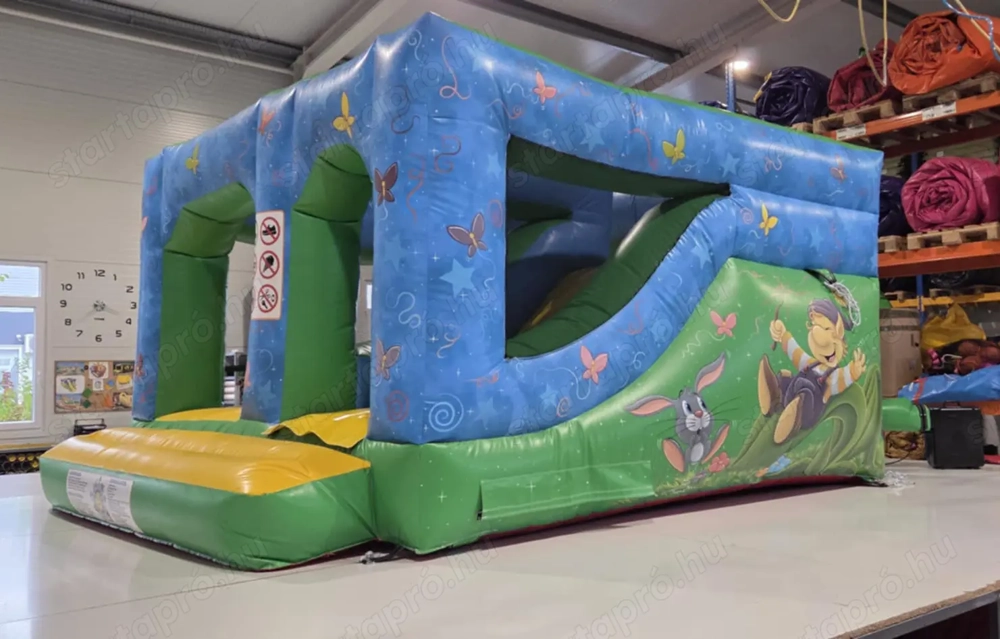 Eladó Varázsmanó Csúszdás Ugráló