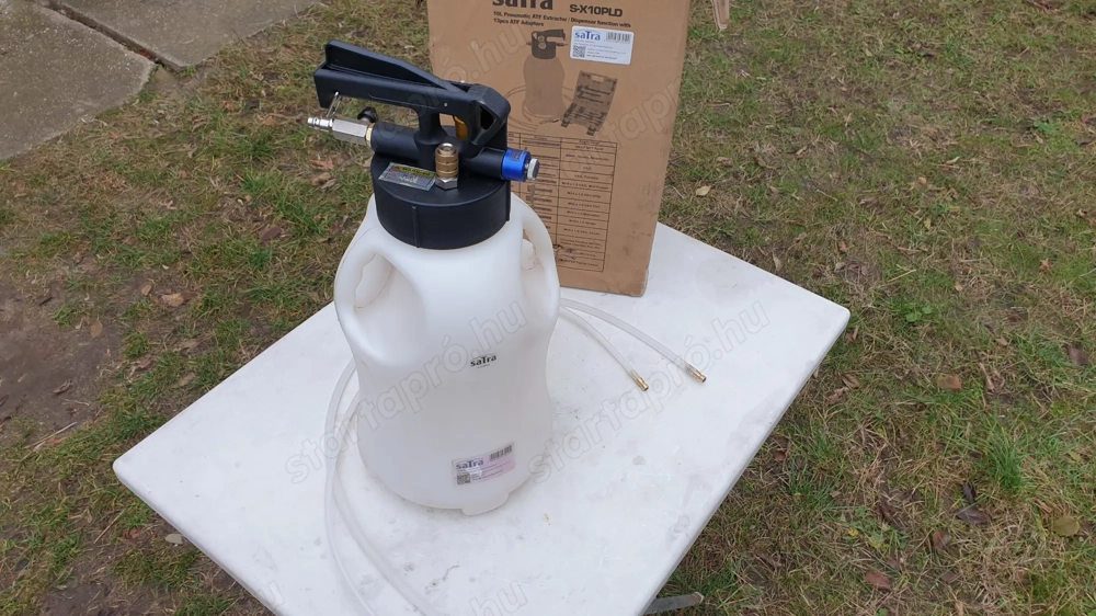 Satra 10l olajleszívó és feltöltő szerszám eladó