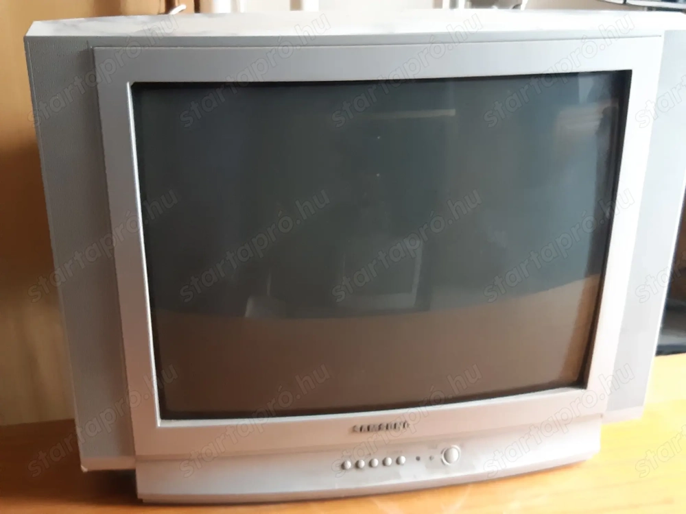 Samsung 63cm TV CW-25D83N működő állapotban eladó távirányítóval.