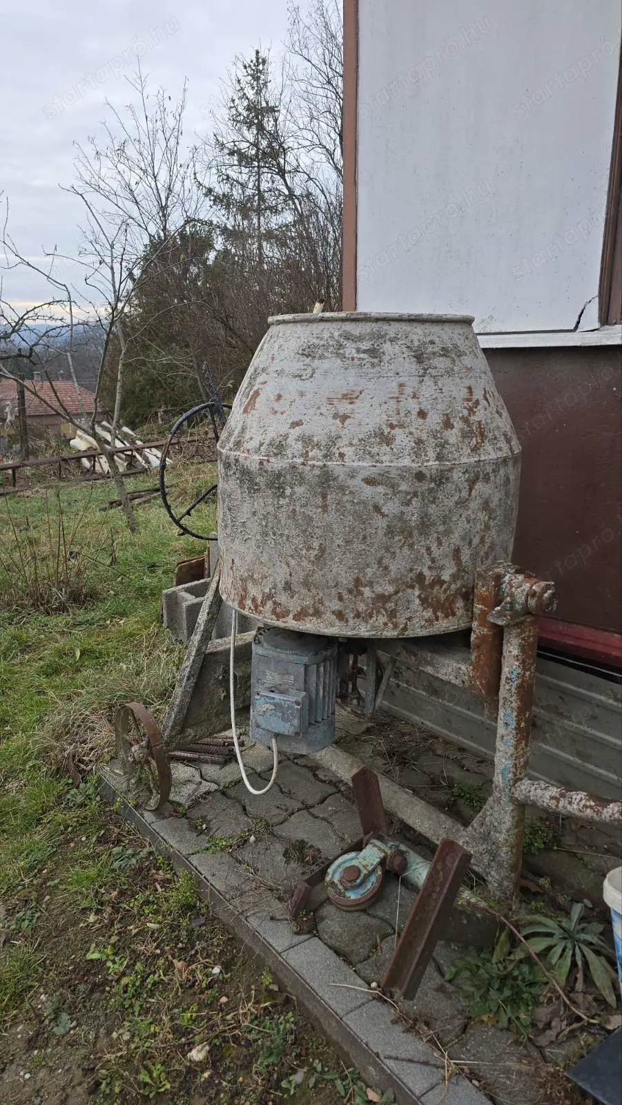 Használt rossz betonkeverő