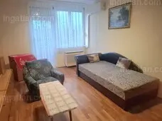 Eladó Debrecenben 3 szobás, IV. emeleti franciaerkélyes lakás