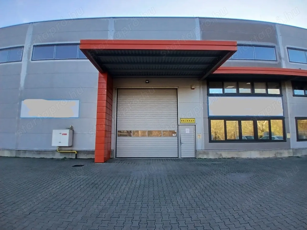 Újpesti Ipari Parkban 970 nm raktár + 200 nm iroda kiadó