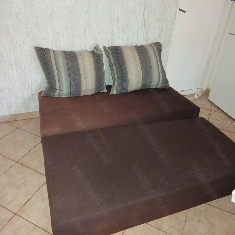 Új Bonell rugós tini méretű kanapé+franciaágykeret ráccsal