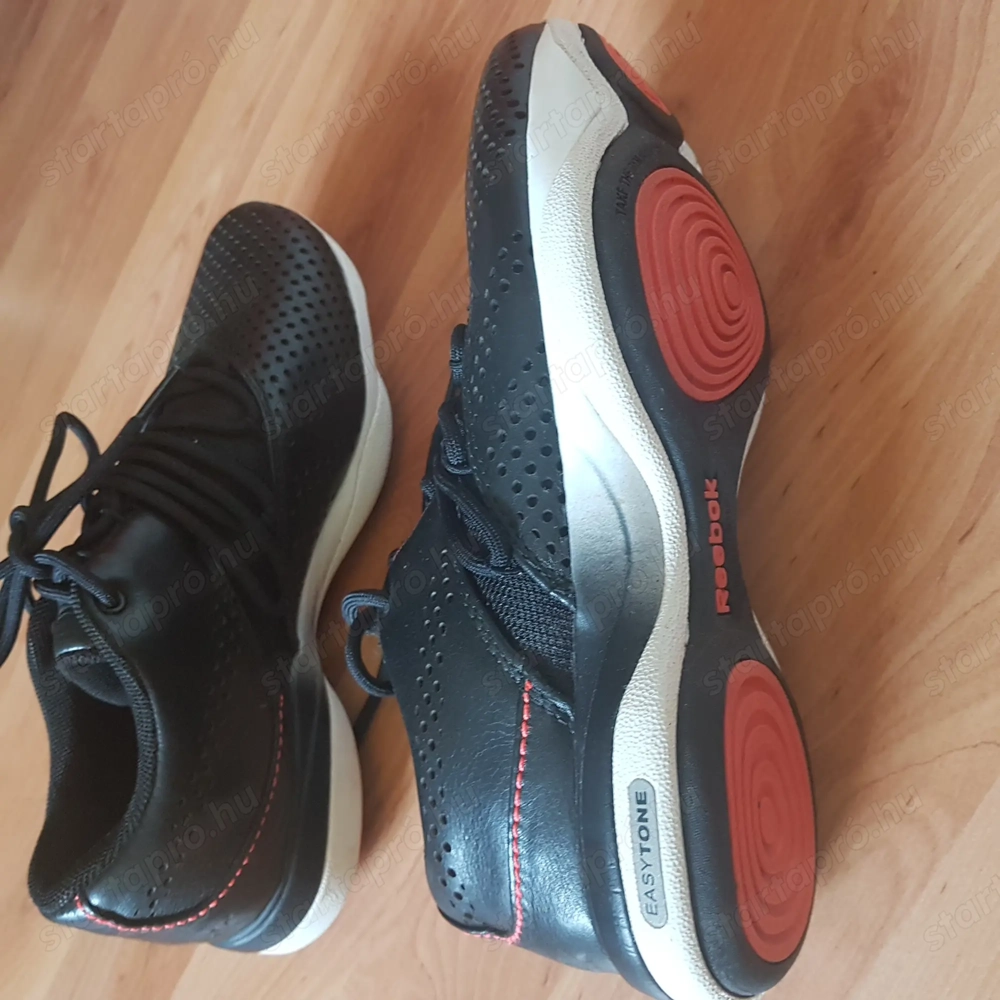 Reebok Easy Tone 36 női sportcipő új