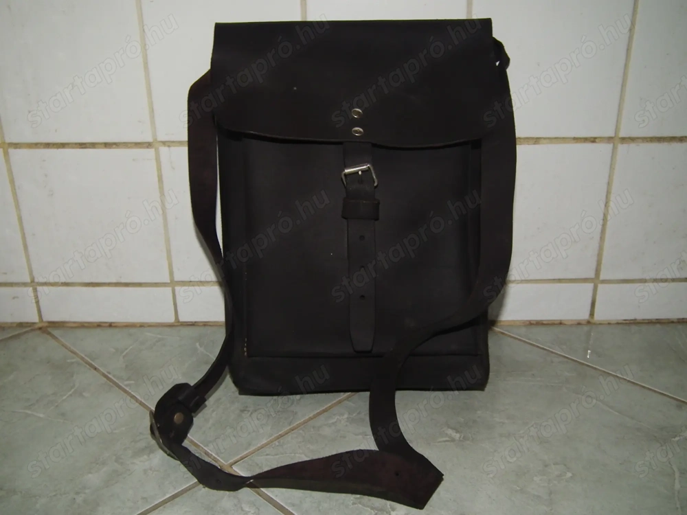 Szép retró katonai táska férfi bőrtáska bőr táska válltáska nr.1