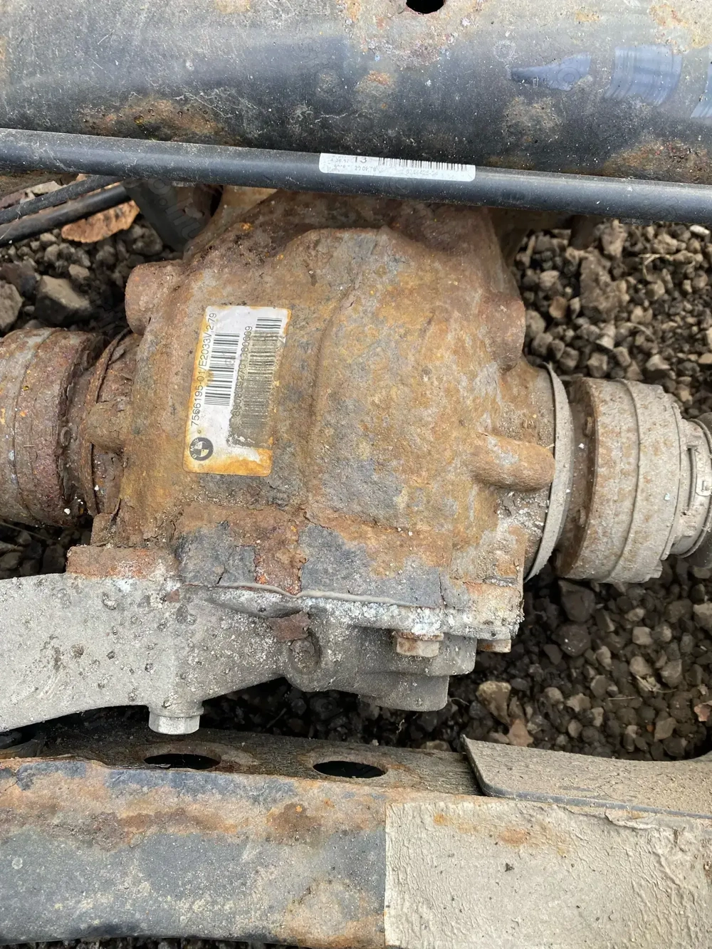 BMW 3-as E91 LCI facelift difi   differenciálmű 7566195-01 beszerelési garanciás kizárólag telefonon