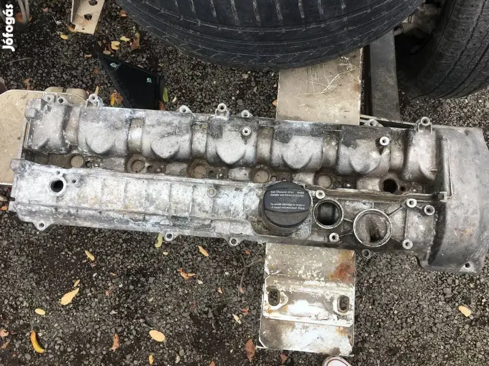 Mercedes CDI 320 szelepfedél sor hatos posta megoldható