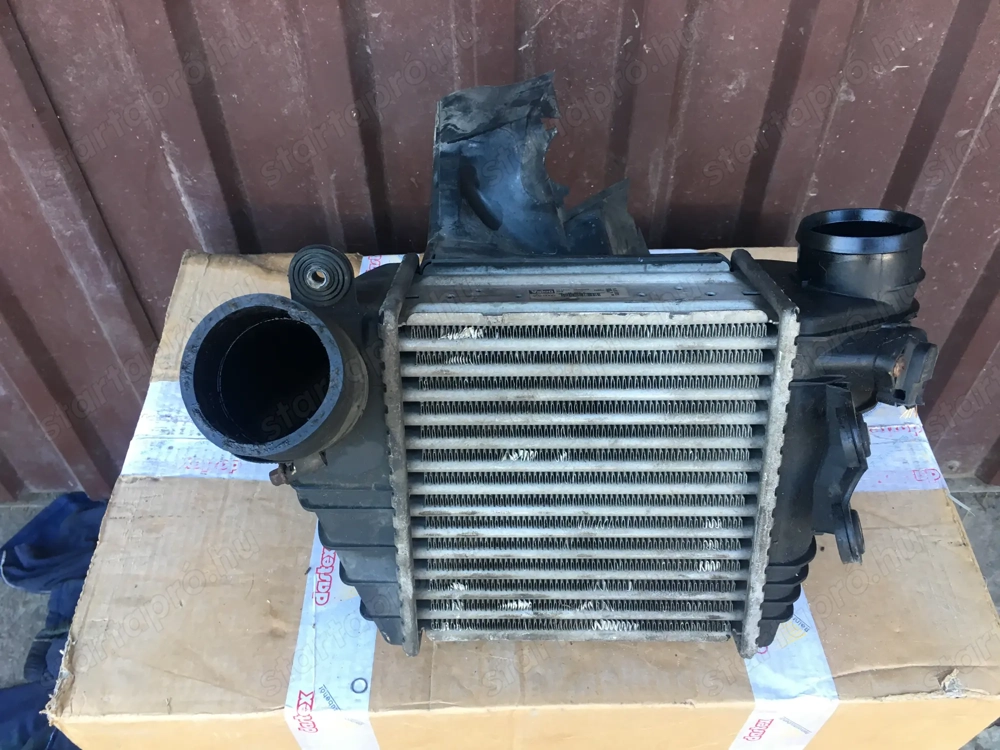 Volkswagen Audi Seat 1.9 PD 1J0 145 803 F intercooler posta megoldható AUDI A3 Hatchback (8L1) (Year