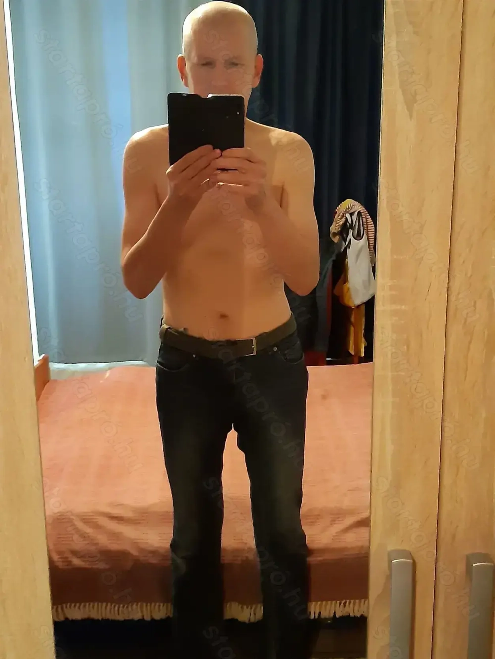 Biszex szűz pasi keresi partnerét, BDSM, perverzitás