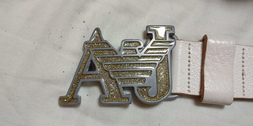 Armani Jeans öv 110 az öv hossza 115,5 a csattal együtt, 35mm széles