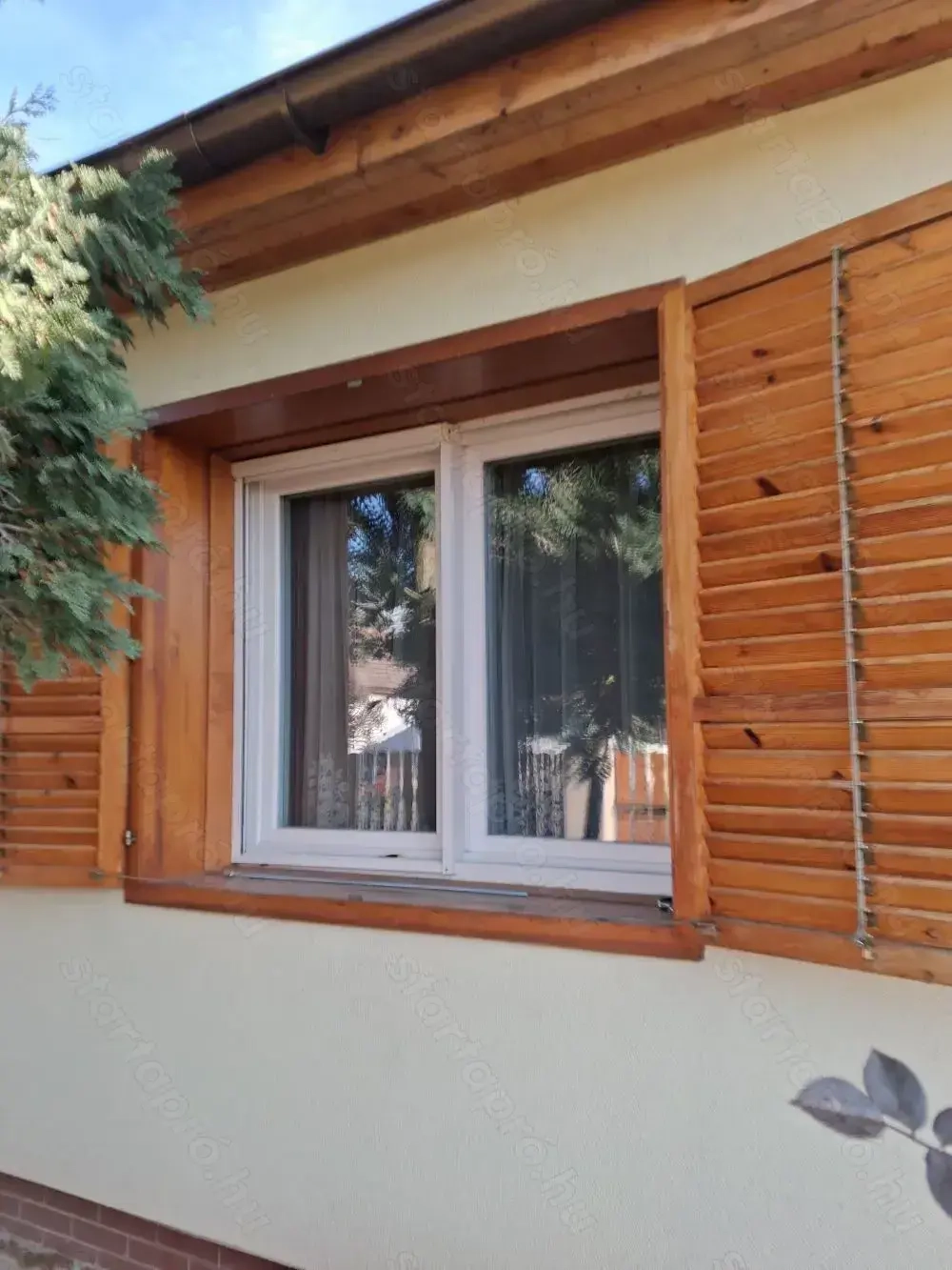 Mozgatható levelű zsalugáterek