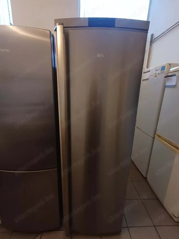 Használt AEG RKE64021DX Egyajtós hűtőszekrény [KH245] 3 hónap garanciával