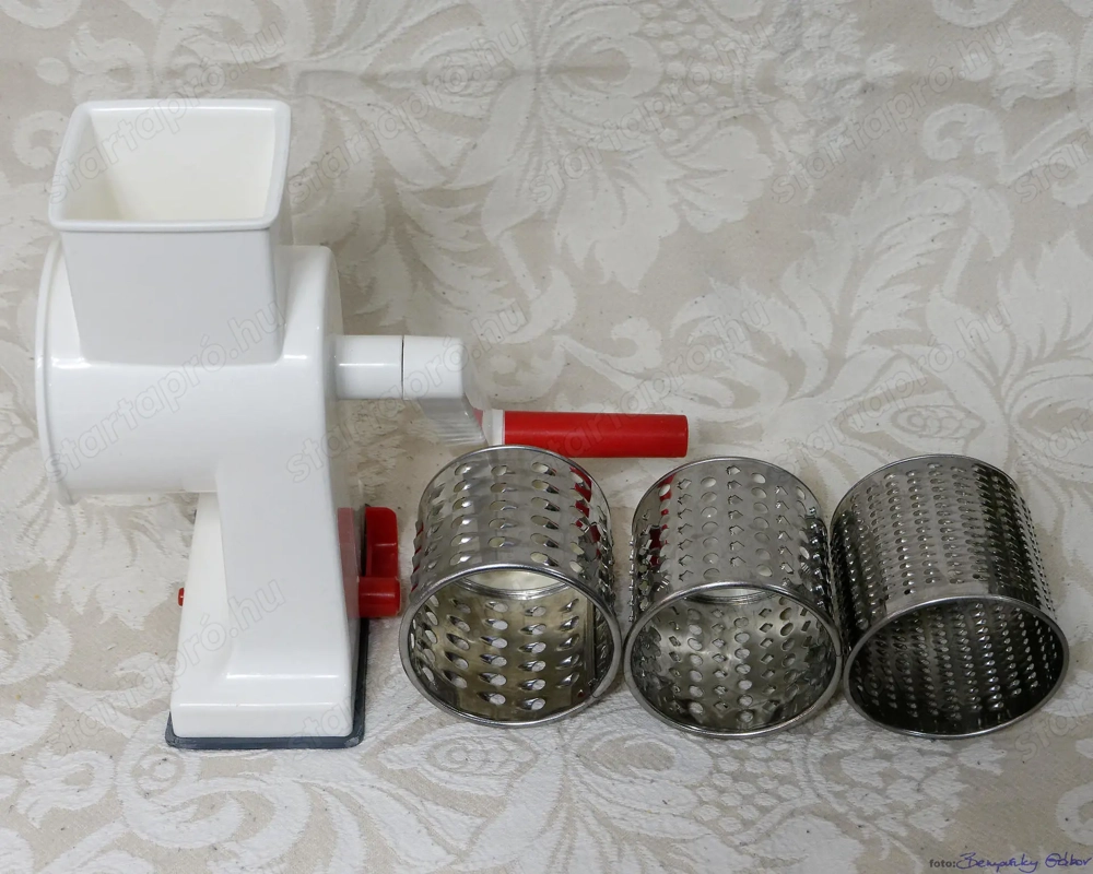 Univerzális Classic konyhai kézi daráló tapadókorongos 75024 készlet, eladó