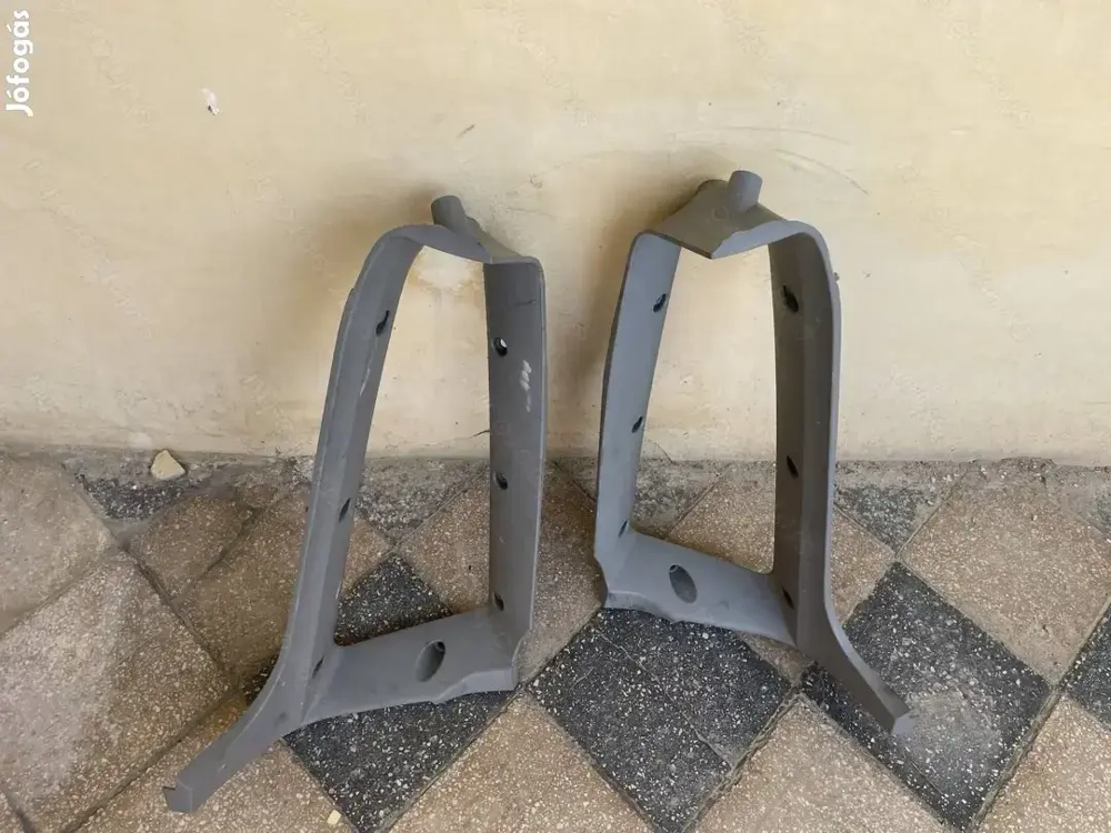 Smart Roadster hátsó sárvédő ív,ajtó ,dobbetét, összekötő vas lökhárító merevítő szigetelt takaró 