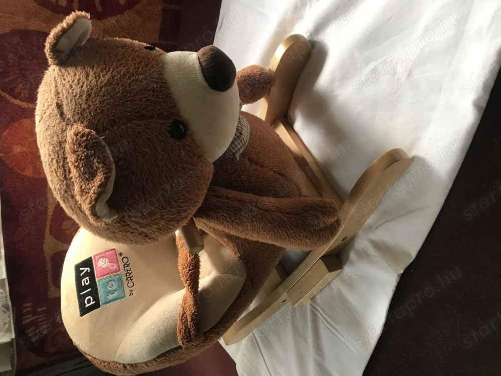 Hintázó játék PlayTo maci