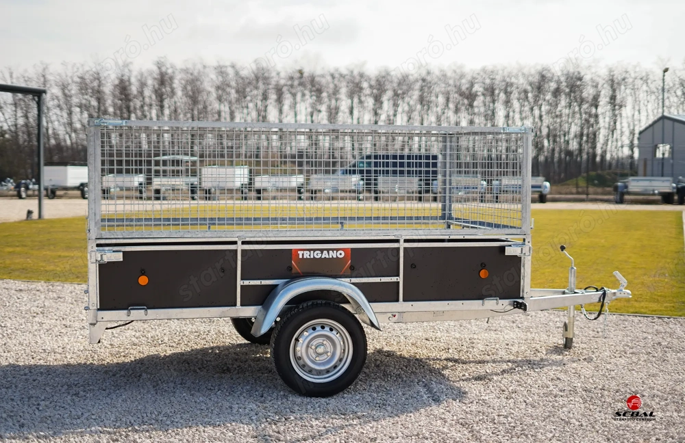 Új 2.5m-es - billenős - rácsos - fa oldalfalas utánfutó (750kg) rendszámmal akciósan 779.000 Ft