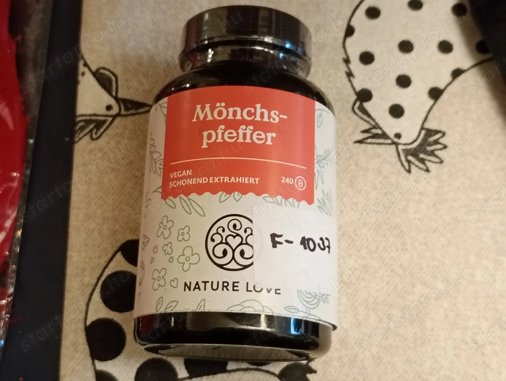 Nature love menstruációs ciklus szabályozására szolgáló étrend-kiegészítő, 240 kapszula 3000ft óbuda