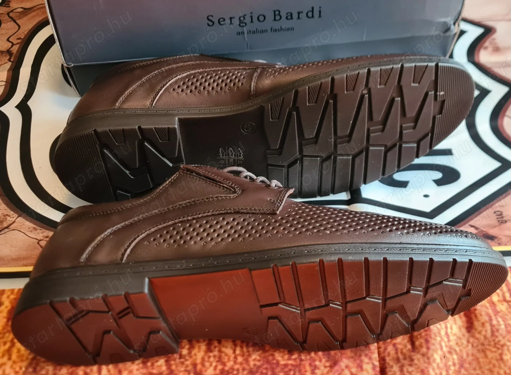 Sergio Bardi olasz nyári sötétbarna 43-as bőr félcipő
